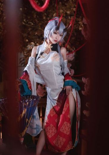《诱人的飞行》无删减版_影视大全免费在线观看播放