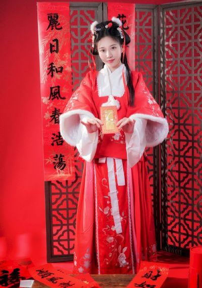 《他从火光中走来》电视剧_在线视频免费观看