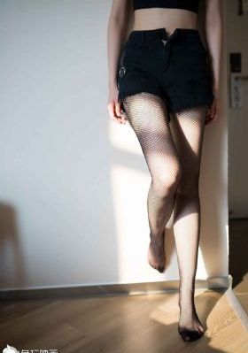 让我的指尖打扰你吧_1080P在线视频观看