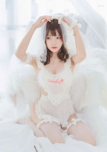 日日躁夜夜躁狠狠久久av_HD超清免费观看