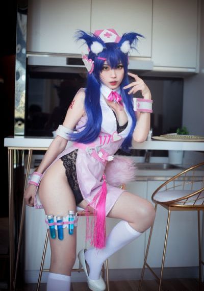 欧美美女爱大吊_1080视频大全