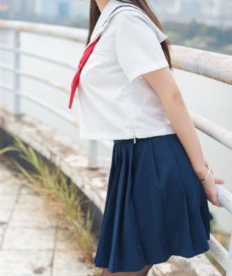 女王踩踏脚奴免费区域视频_在线视频网